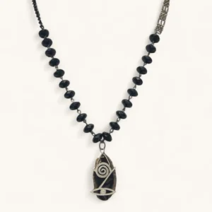 Black Bead Spiral Eye Agate Necklace | Silver. Onyx.